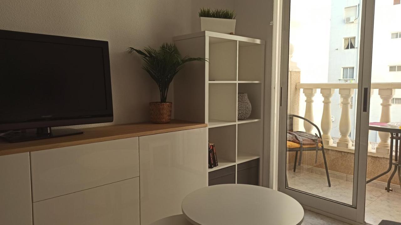 טורבייחה Apartment Only 250M From The Beach Los Locos מראה חיצוני תמונה